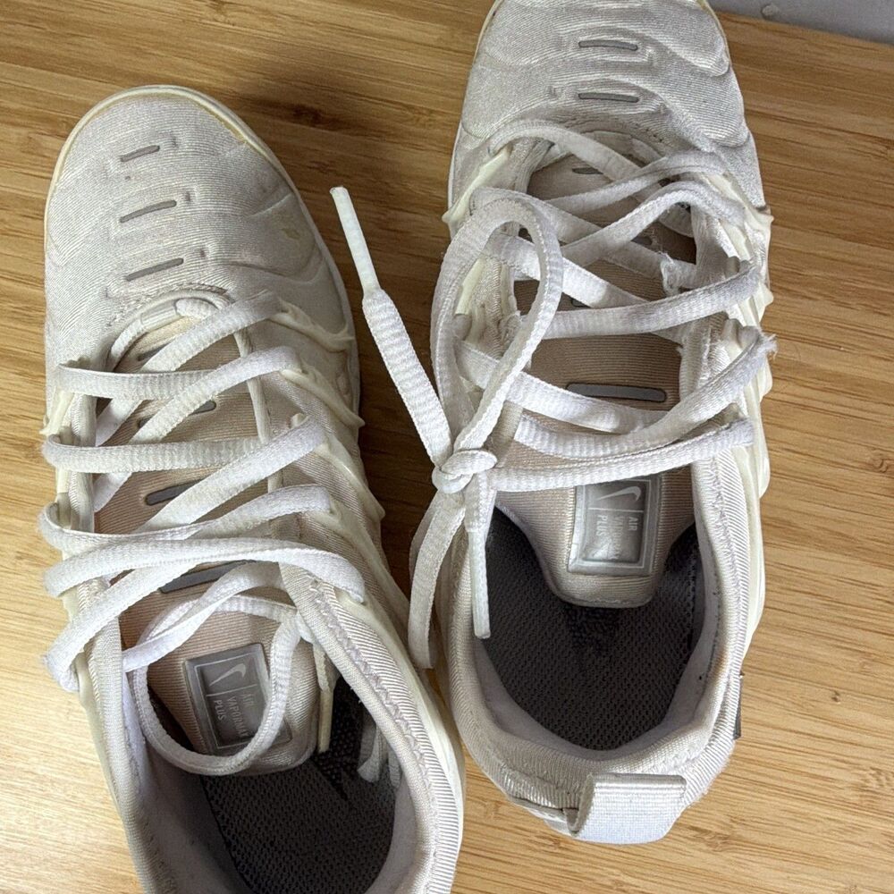 Nike Air Max Portal Sneakers Triple Sail/White Women’s Size 7 Athletic - Picture 6 of 16